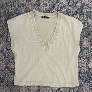 Zara Cream V-Neck Crop Top